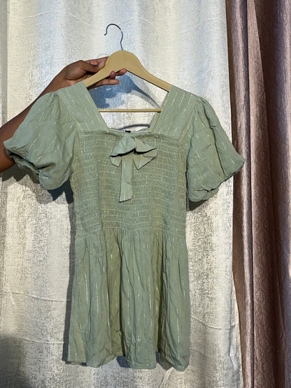 crop-shirt-and t shirt