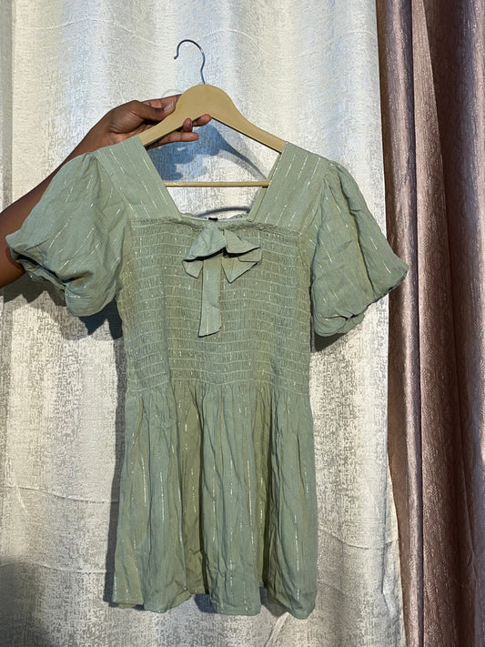 crop-shirt-and t shirt