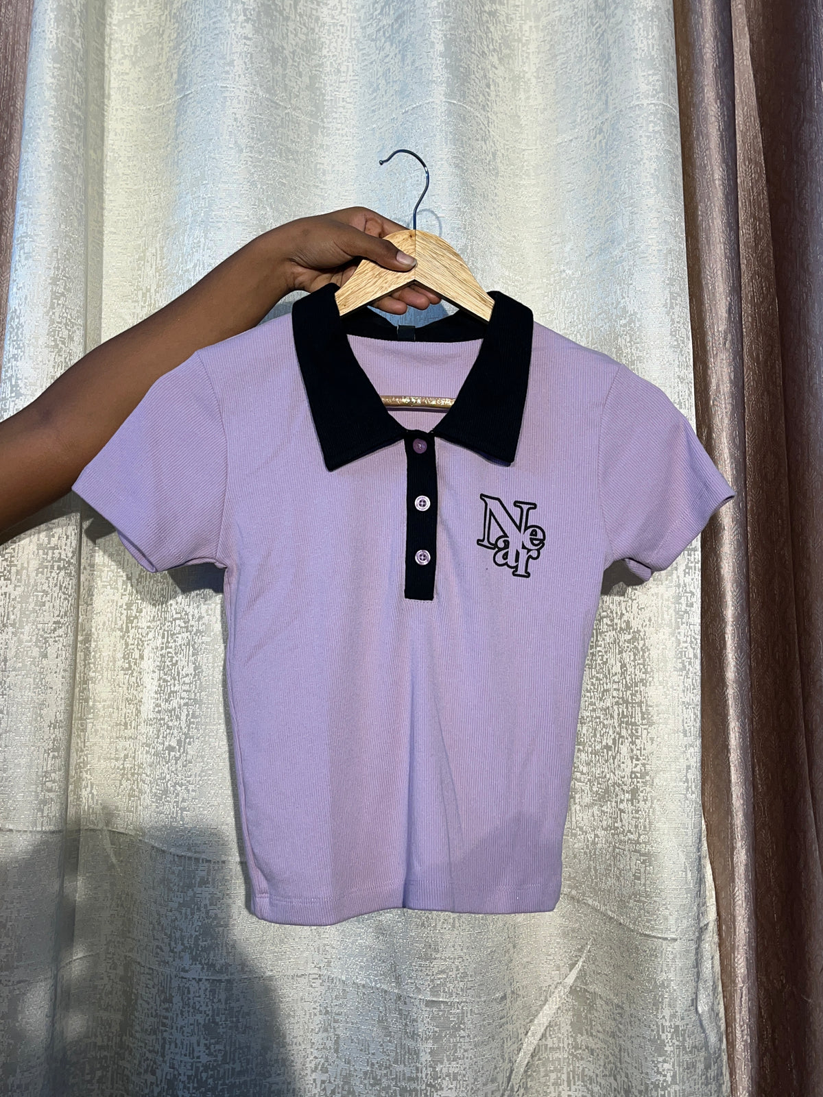 crop-shirt-and t shirt