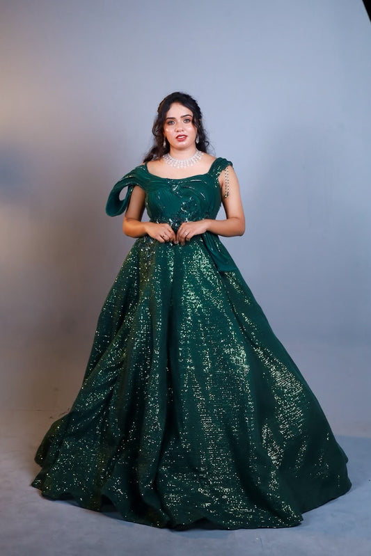 *Emerald Elegance Gown 💚✨